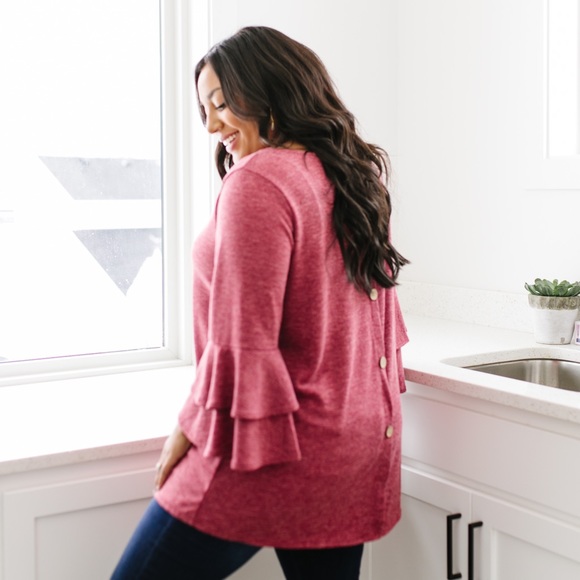 Back Up Ruffle Sleeve Blouse - Picture 7 of 8